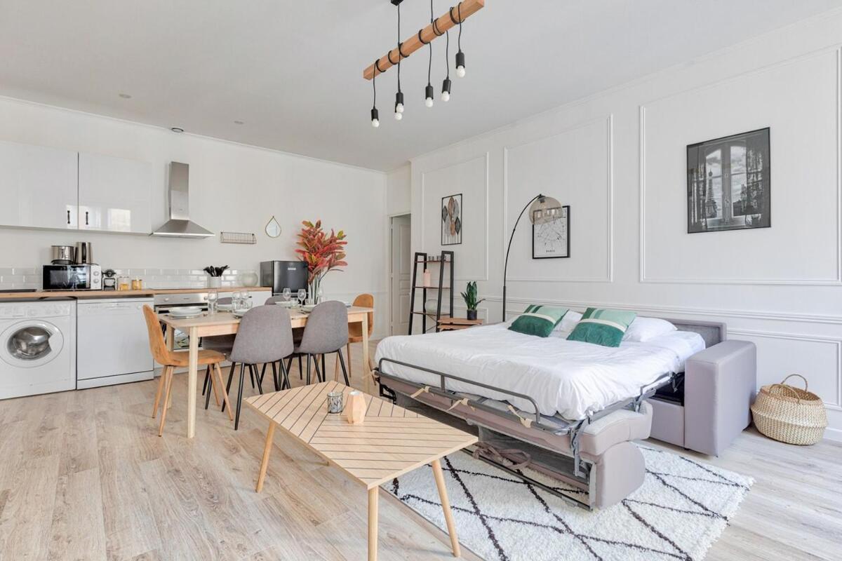 AH DROITE Gorgeous apartment Champs Elysées - 6P Paris Extérieur photo